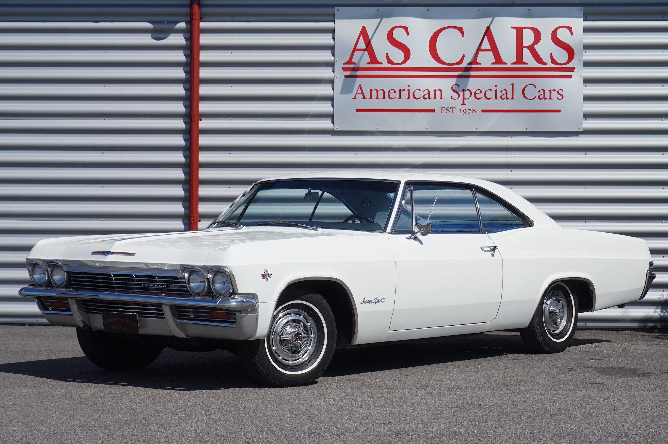 Pris 369000:- Vi erbjuder förmånlig finansiering. Välkomna att besöka vår bilhall i Mellerud Smedjegatan 2 i Mellerud KÖPER-BYTER-SÄLJER-FÖRMEDLAR